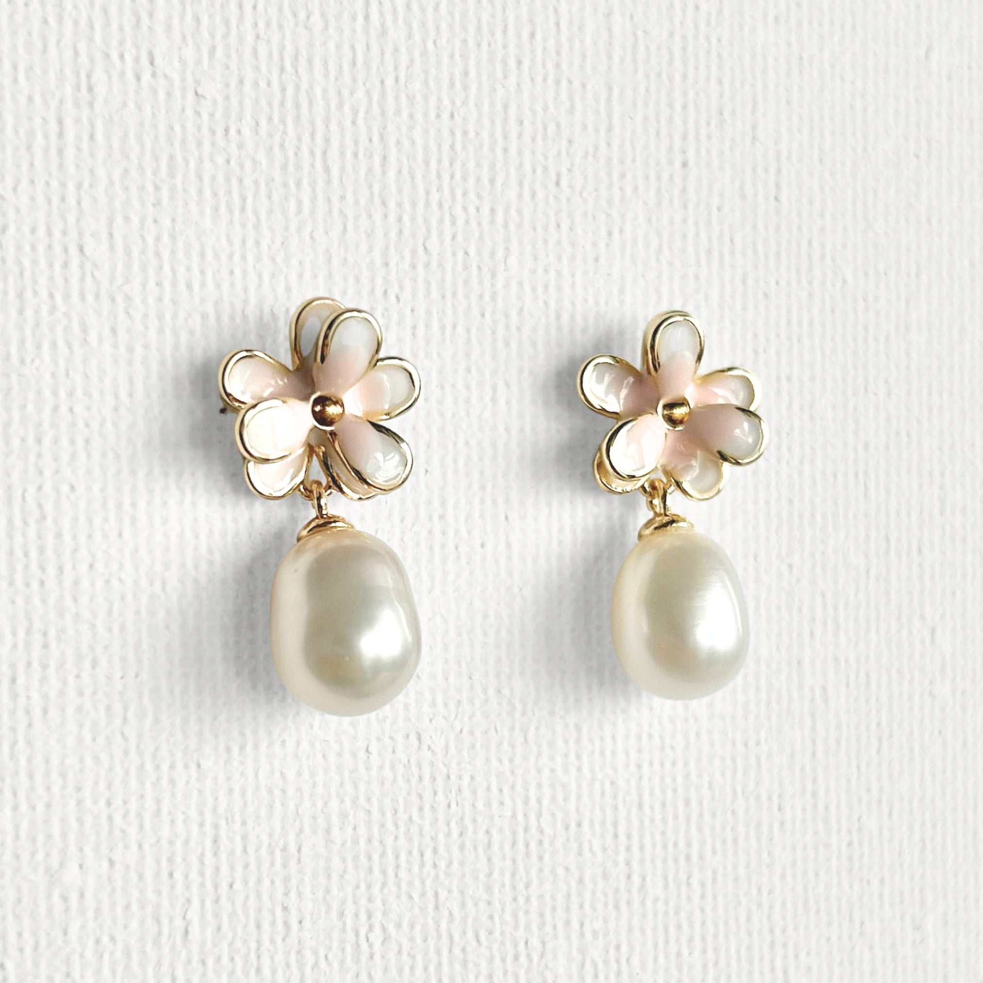 Natural Pearl Minimal Flower Enamel Drip Stud Earrings featuring natural pearl and gold-plated brass, silver ear pins, enamel by Toronto-based Meng Jewellery