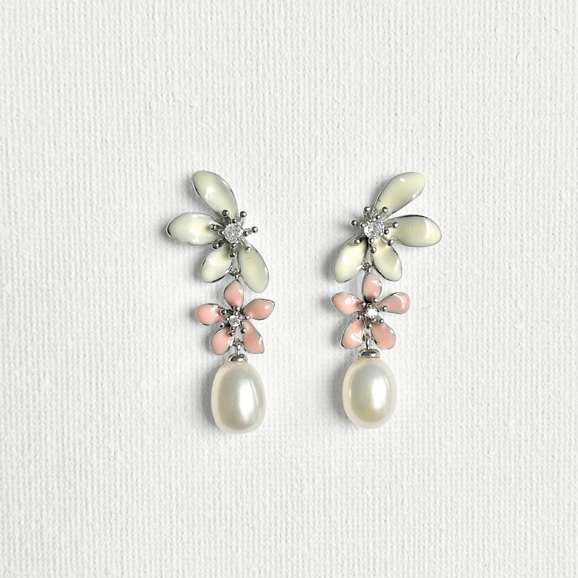 Natural Pearl Large Flower Enamel Drip Stud Earrings