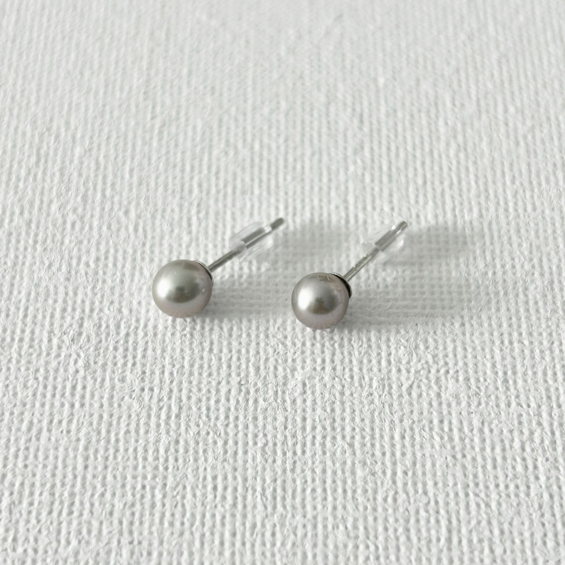 Minimal Natural Pearl Stud Earrings 5–5.5mm in Sterling Silver featuring natural freshwater pearl and 925 sterling silver by Toronto-based Meng Jewellery