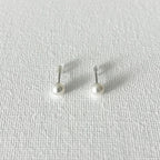 Minimal Natural Pearl Stud Earrings 5–5.5mm in Sterling Silver featuring natural freshwater pearl and 925 sterling silver by Toronto-based Meng Jewellery