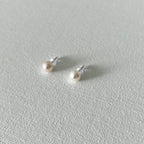Minimal Natural Pearl Stud Earrings 7.5-8 mm in Sterling Silver