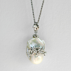 Baroque Pearl Pendant Necklace